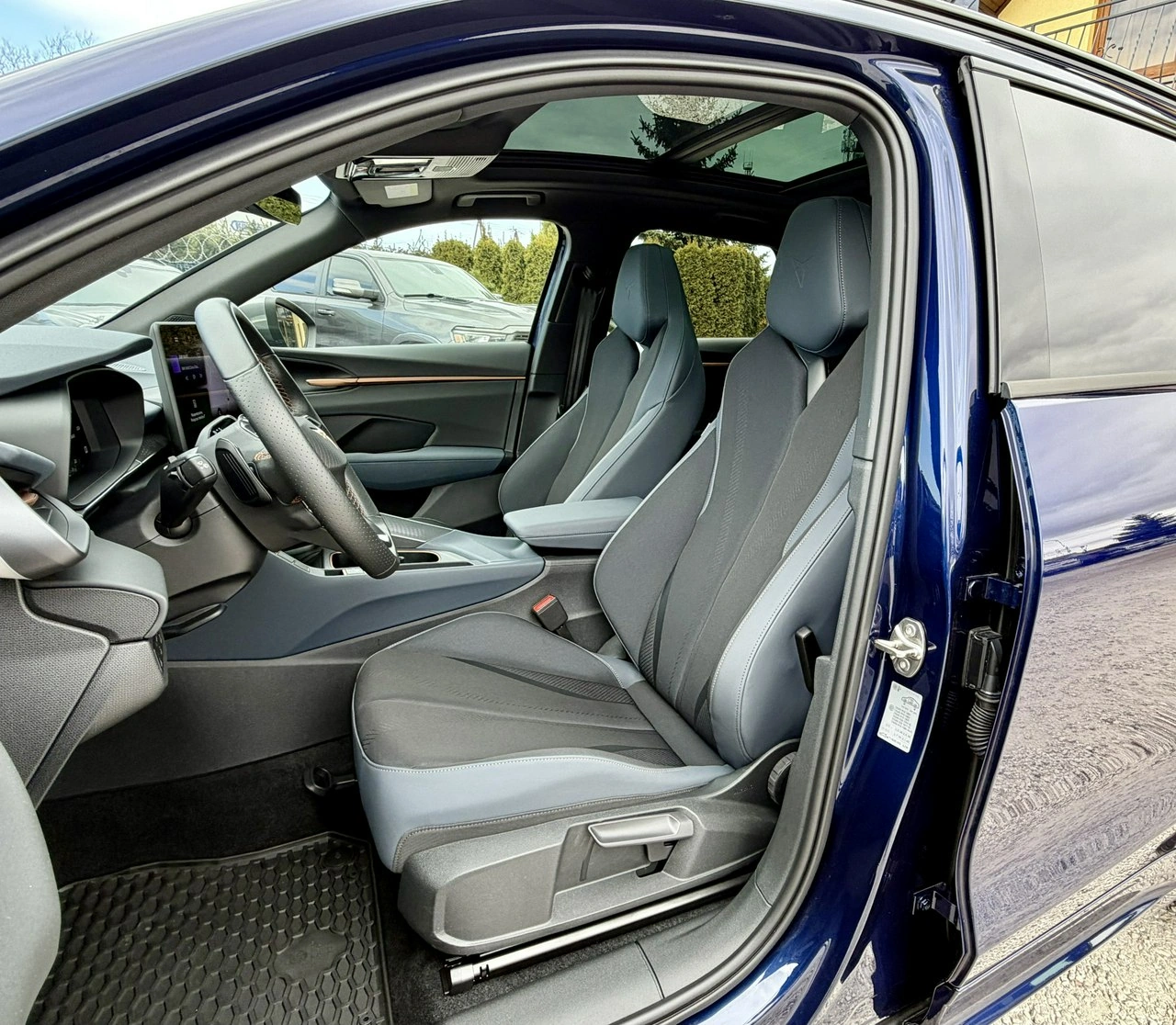 Cupra Terramar - Zdjęcie 16