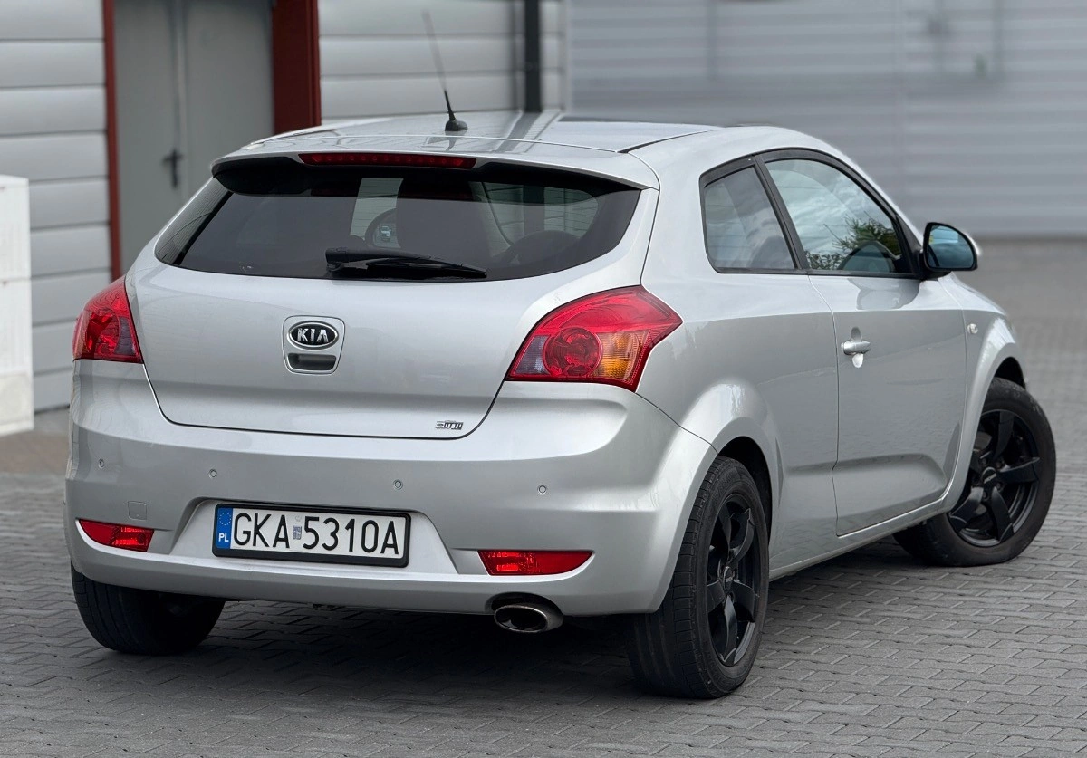 Kia ProCeed - Zdjęcie 3