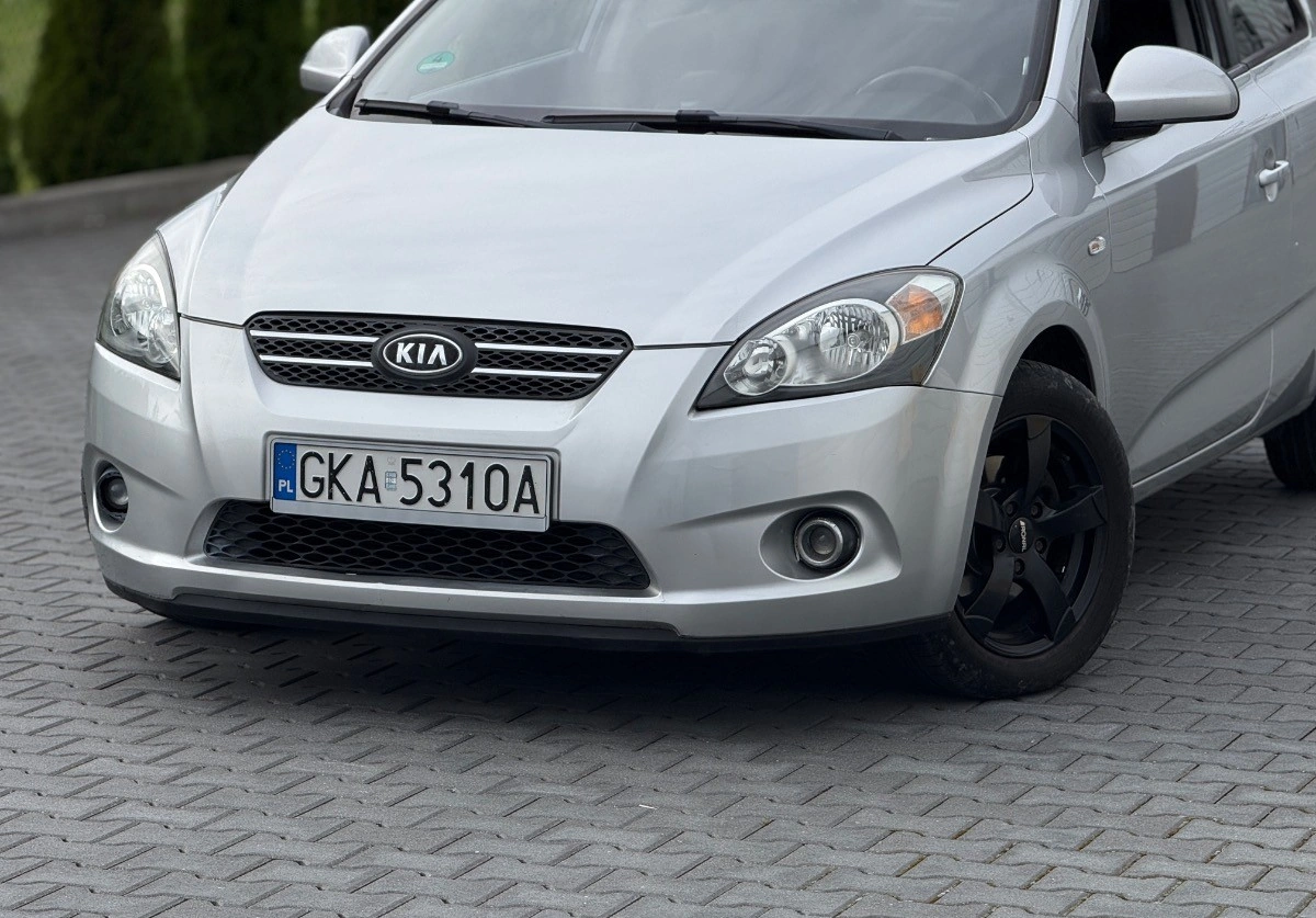 Kia ProCeed - Zdjęcie 2