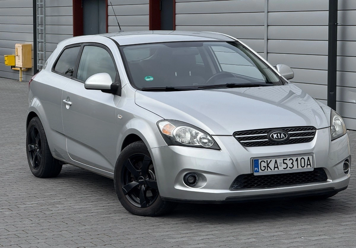 Kia ProCeed - Zdjęcie 11