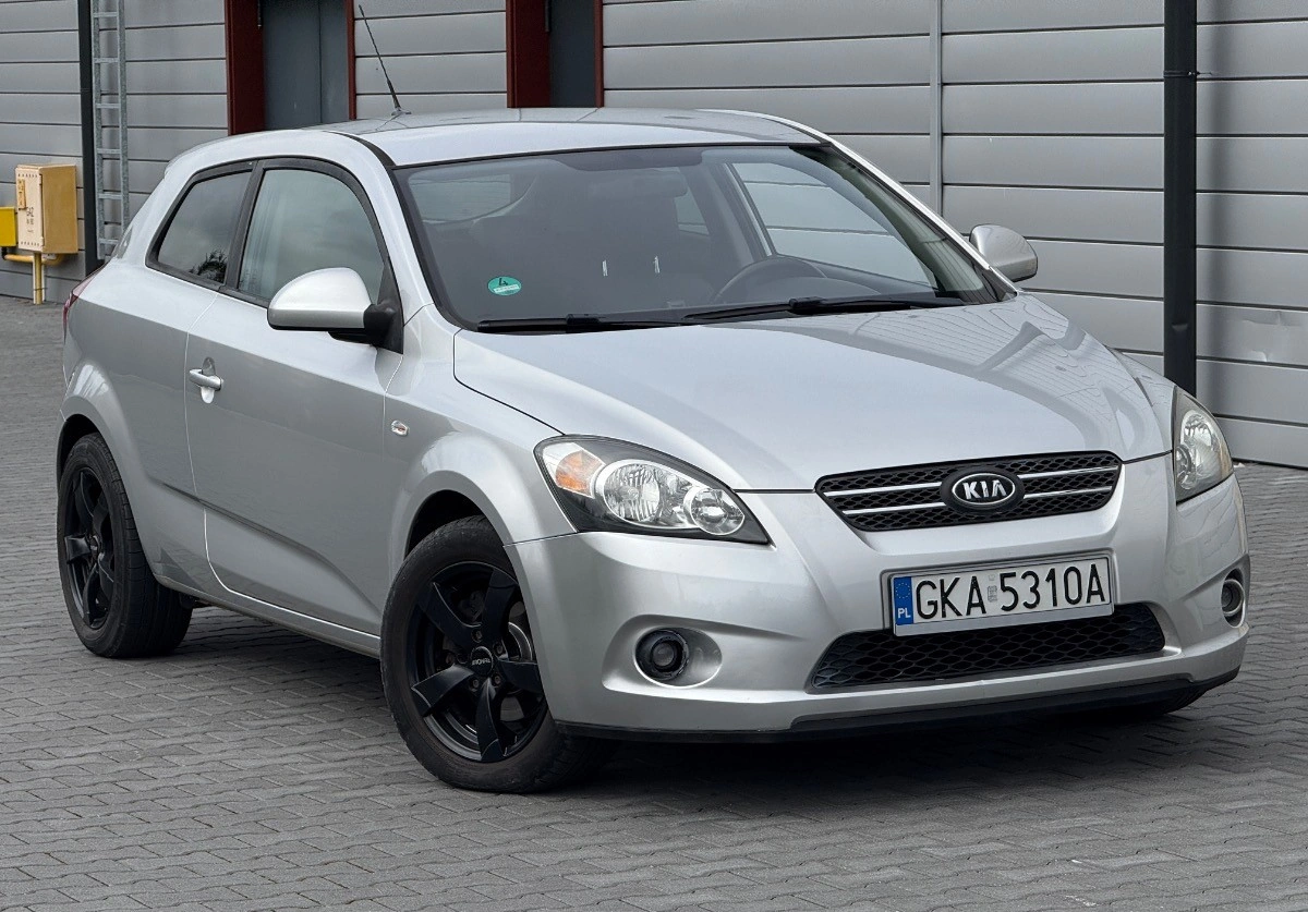 Kia ProCeed - Zdjęcie 12