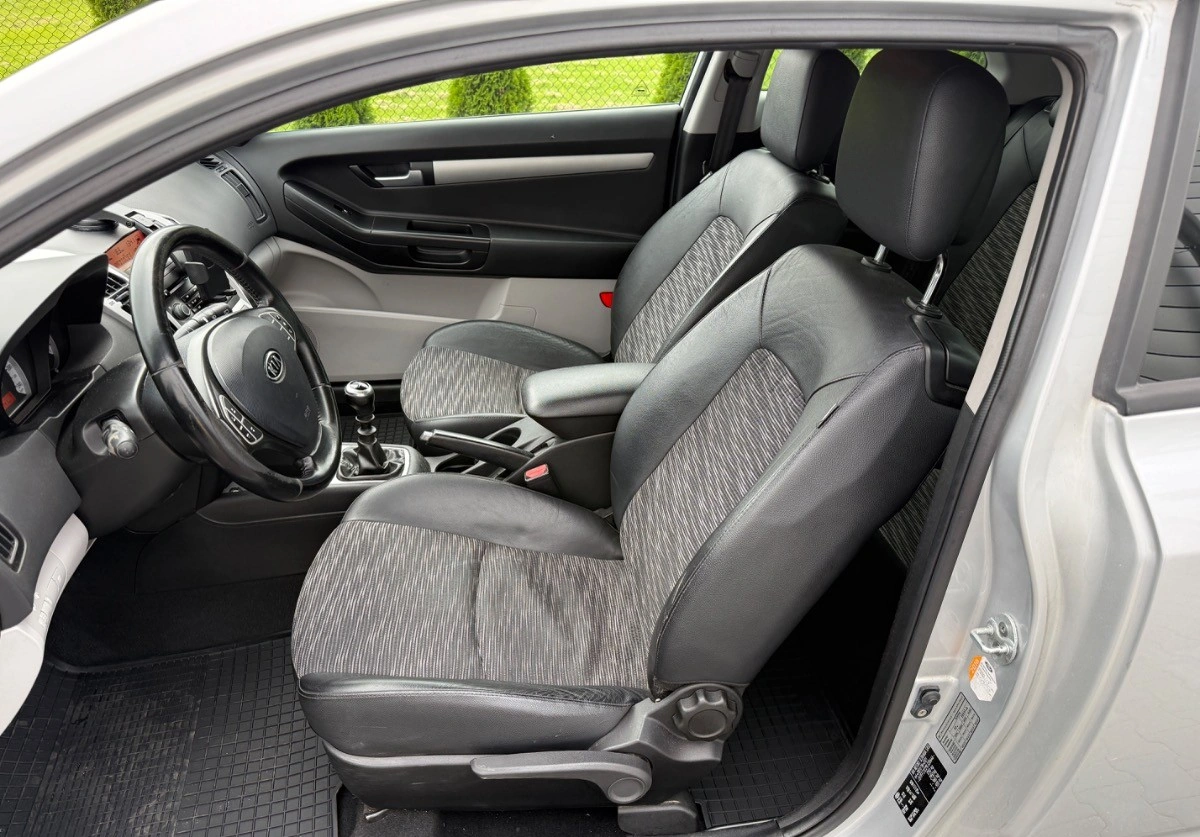 Kia ProCeed - Zdjęcie 15