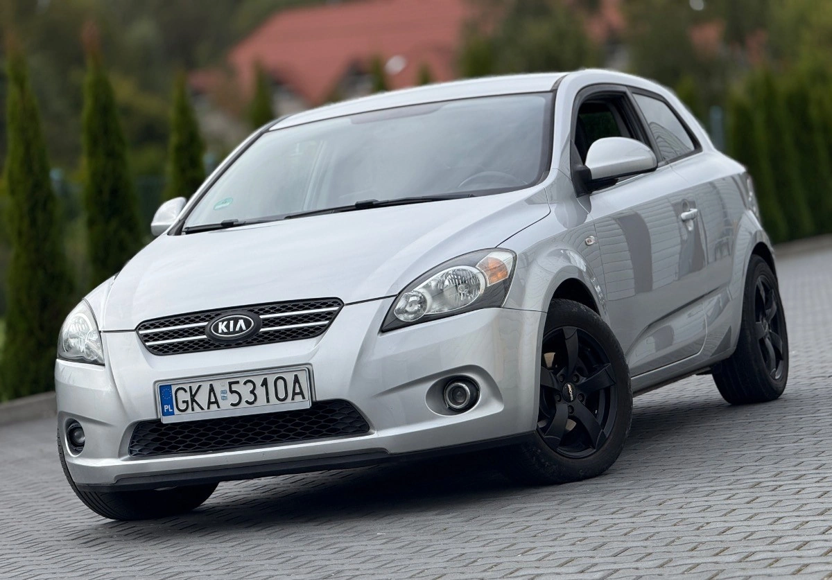 Kia ProCeed - Główne zdjęcie