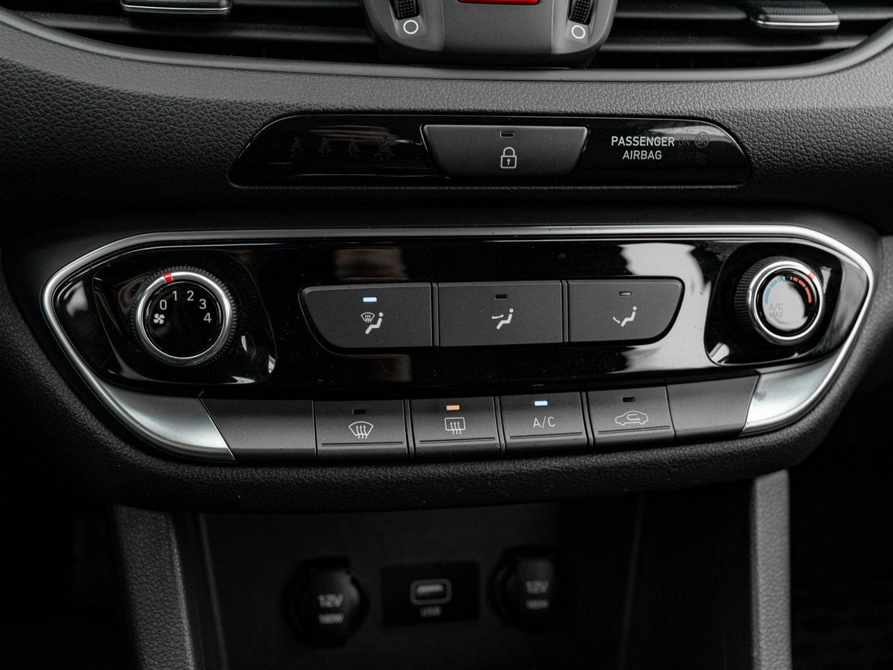 Hyundai i30 - Zdjęcie 16