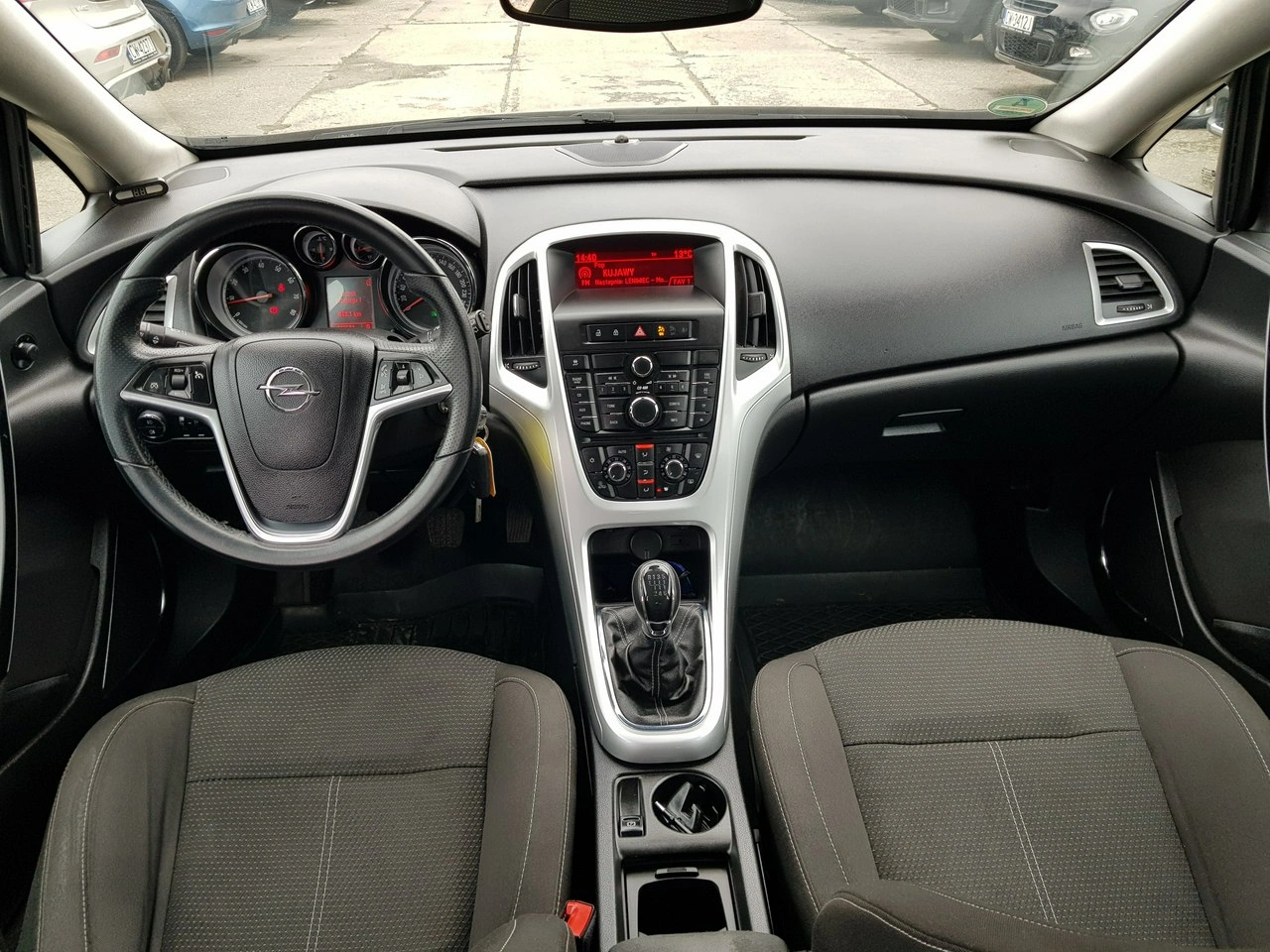 Opel Astra - Zdjęcie 11