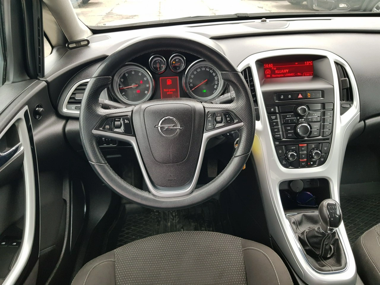 Opel Astra - Zdjęcie 12