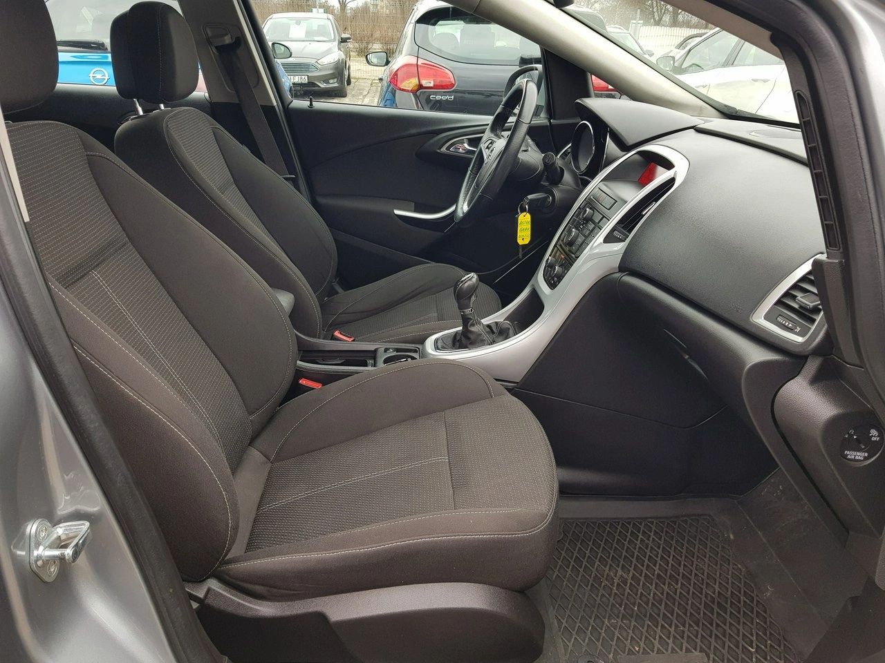 Opel Astra - Zdjęcie 16