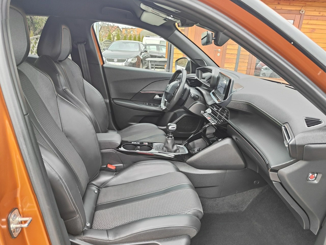 Peugeot 2008 - Zdjęcie 18