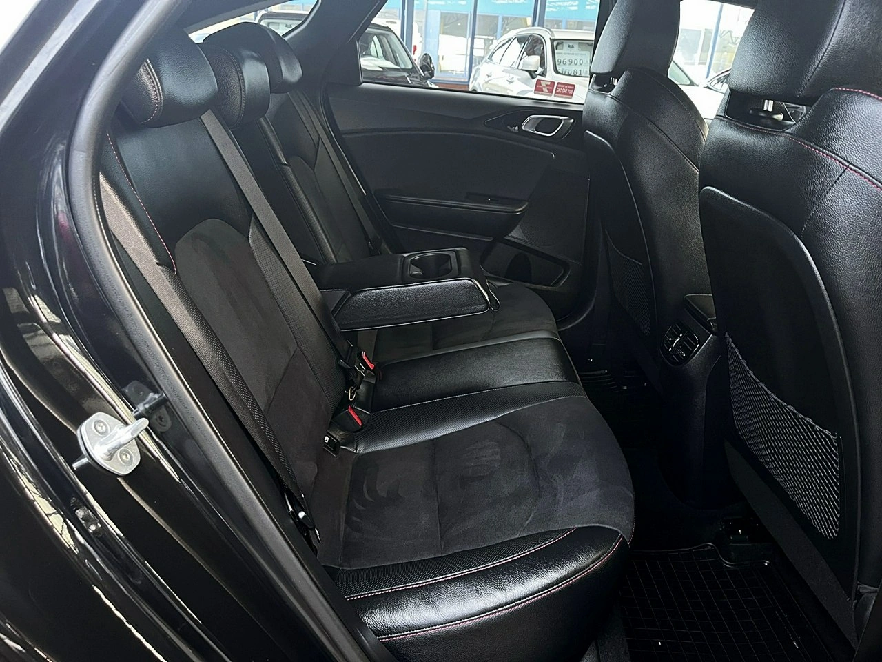 Kia Pro Cee'd - Zdjęcie 13