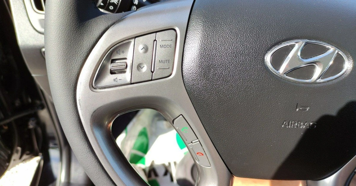 Hyundai ix35 - Zdjęcie 33