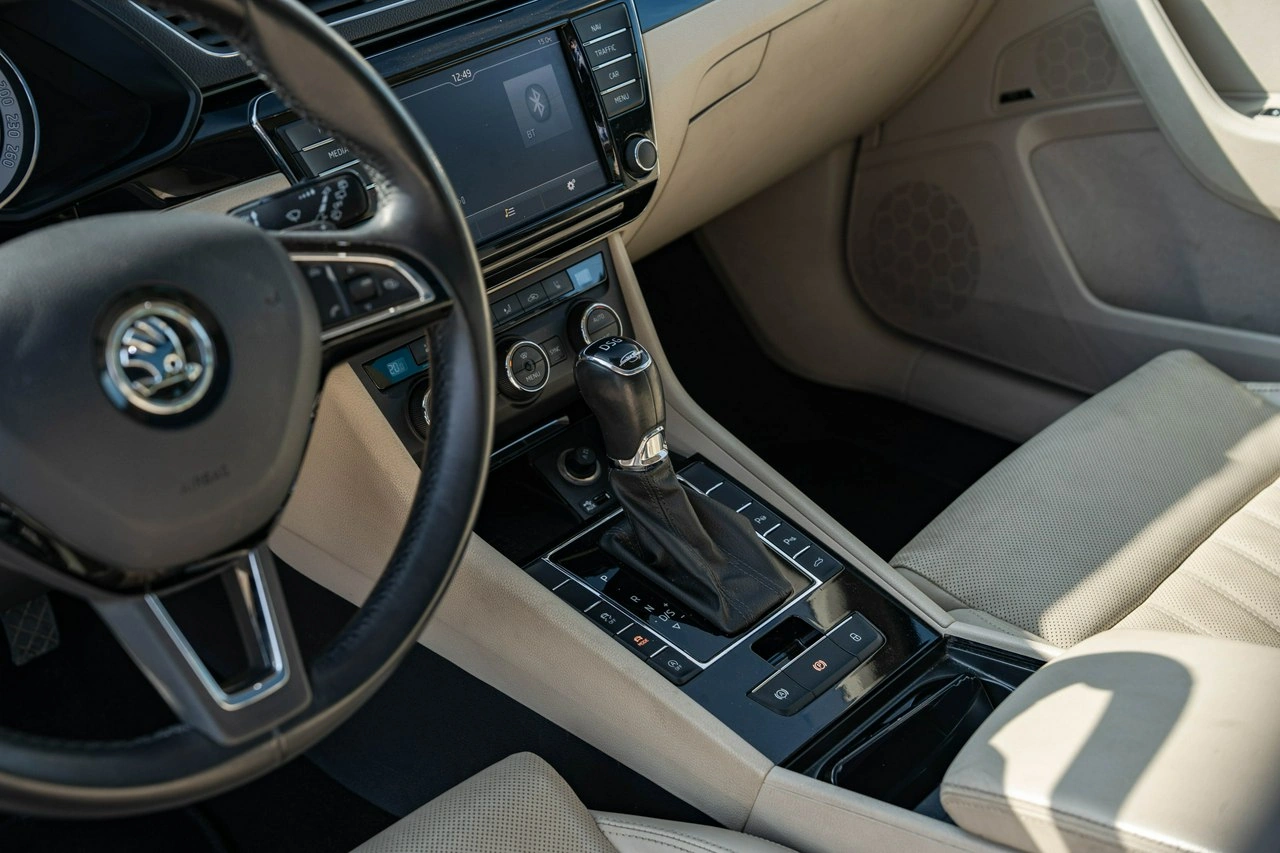 Skoda Superb - Zdjęcie 25