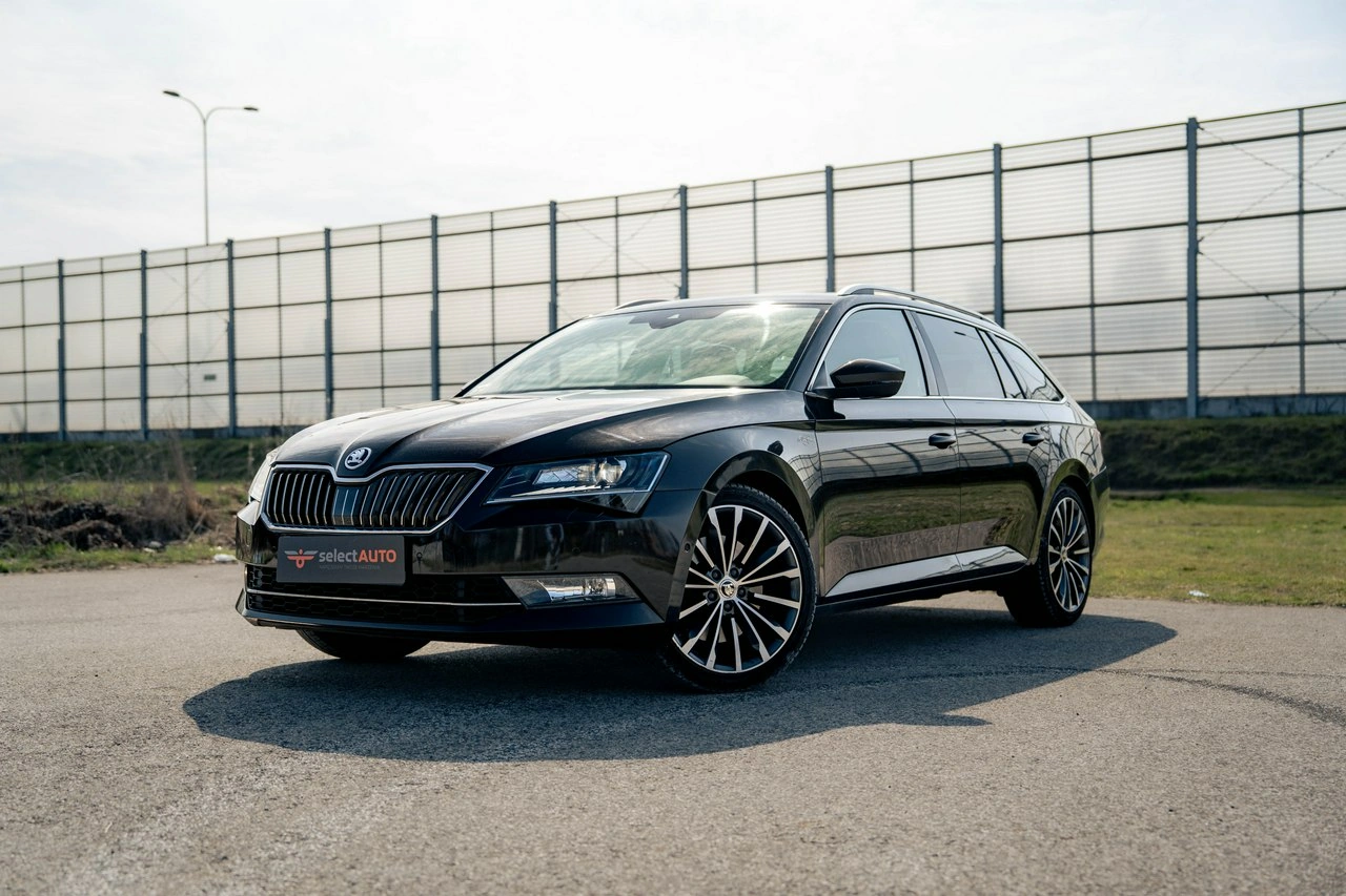 Skoda Superb - Główne zdjęcie