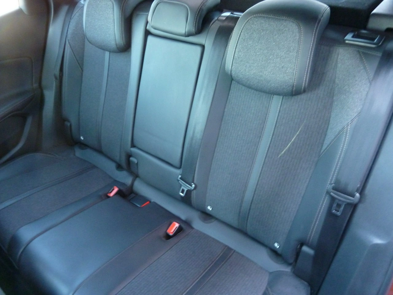 Peugeot 3008 - Zdjęcie 12