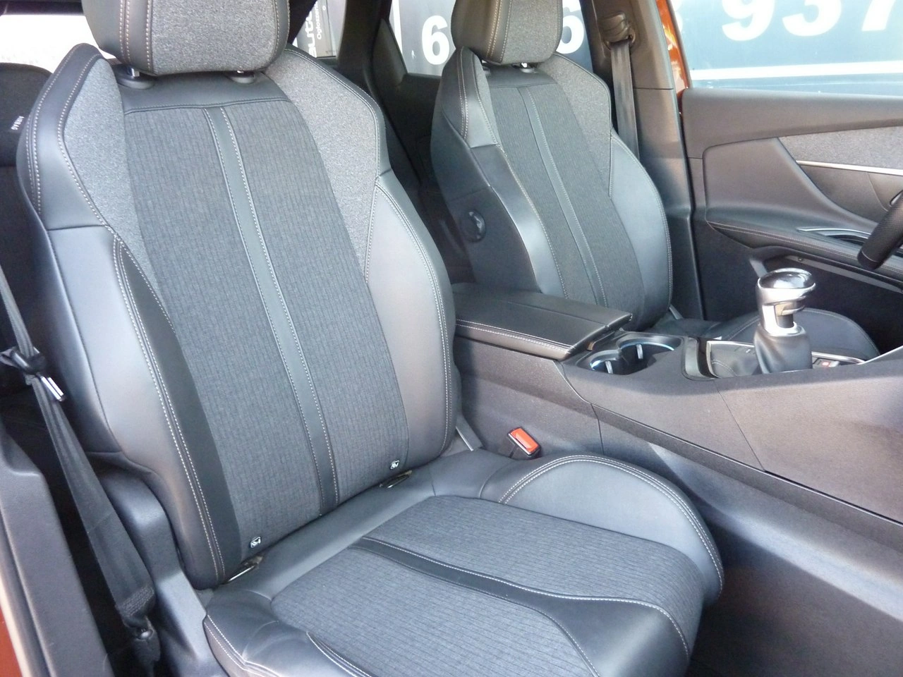 Peugeot 3008 - Zdjęcie 15