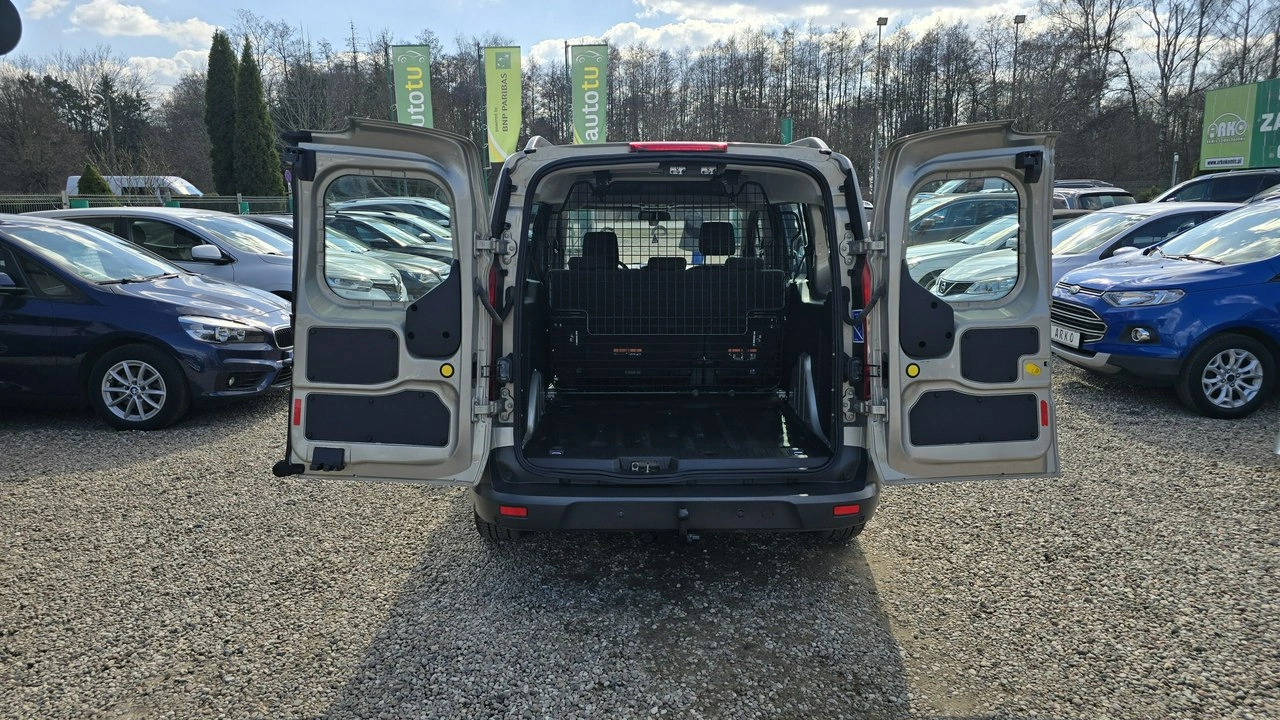 Ford Tourneo Connect - Zdjęcie 14