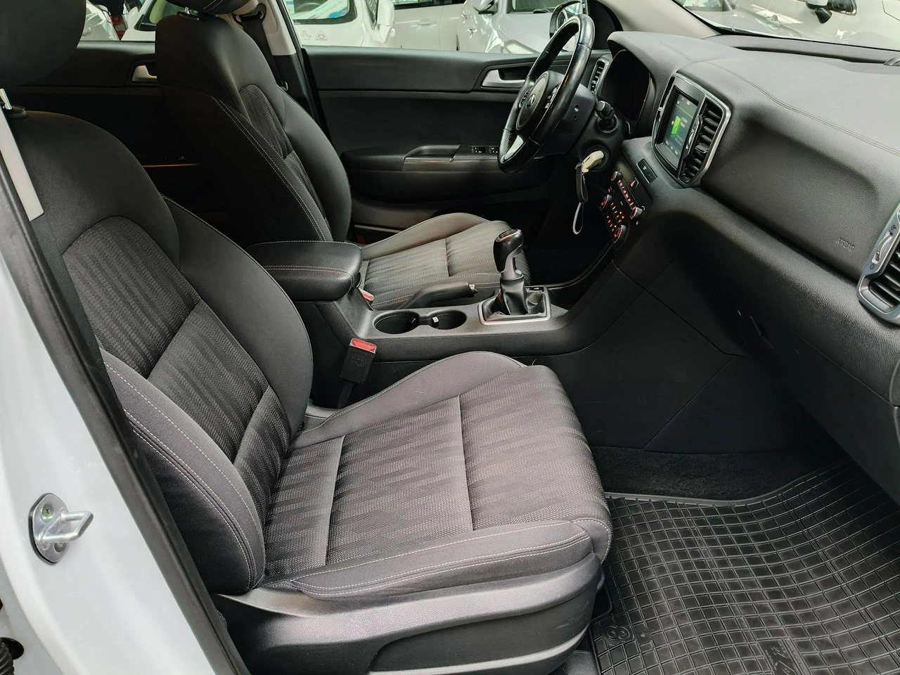 Kia Sportage - Zdjęcie 13