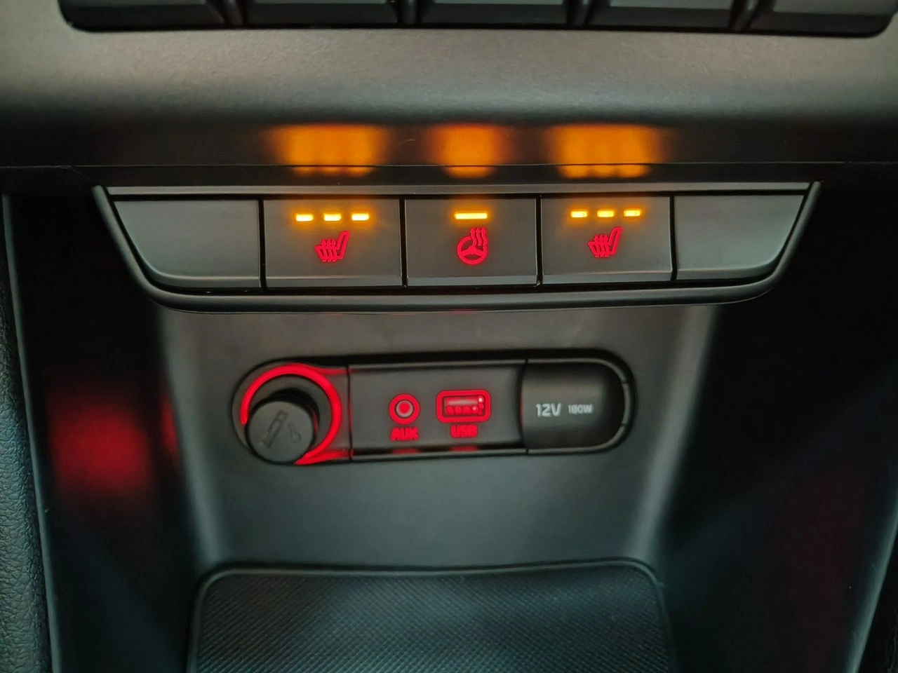 Kia Sportage - Zdjęcie 27
