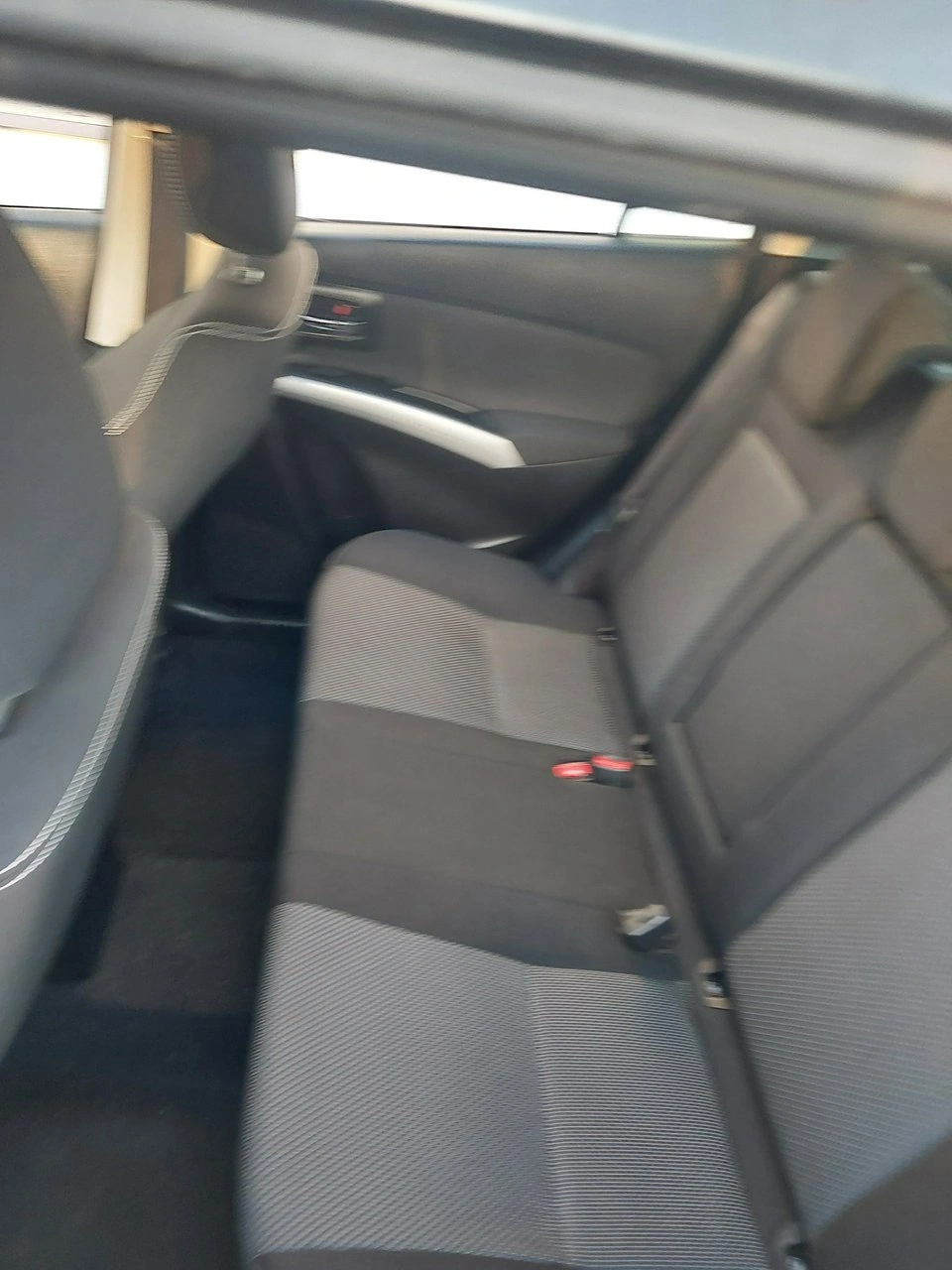 Suzuki SX4 S-Cross - Zdjęcie 14