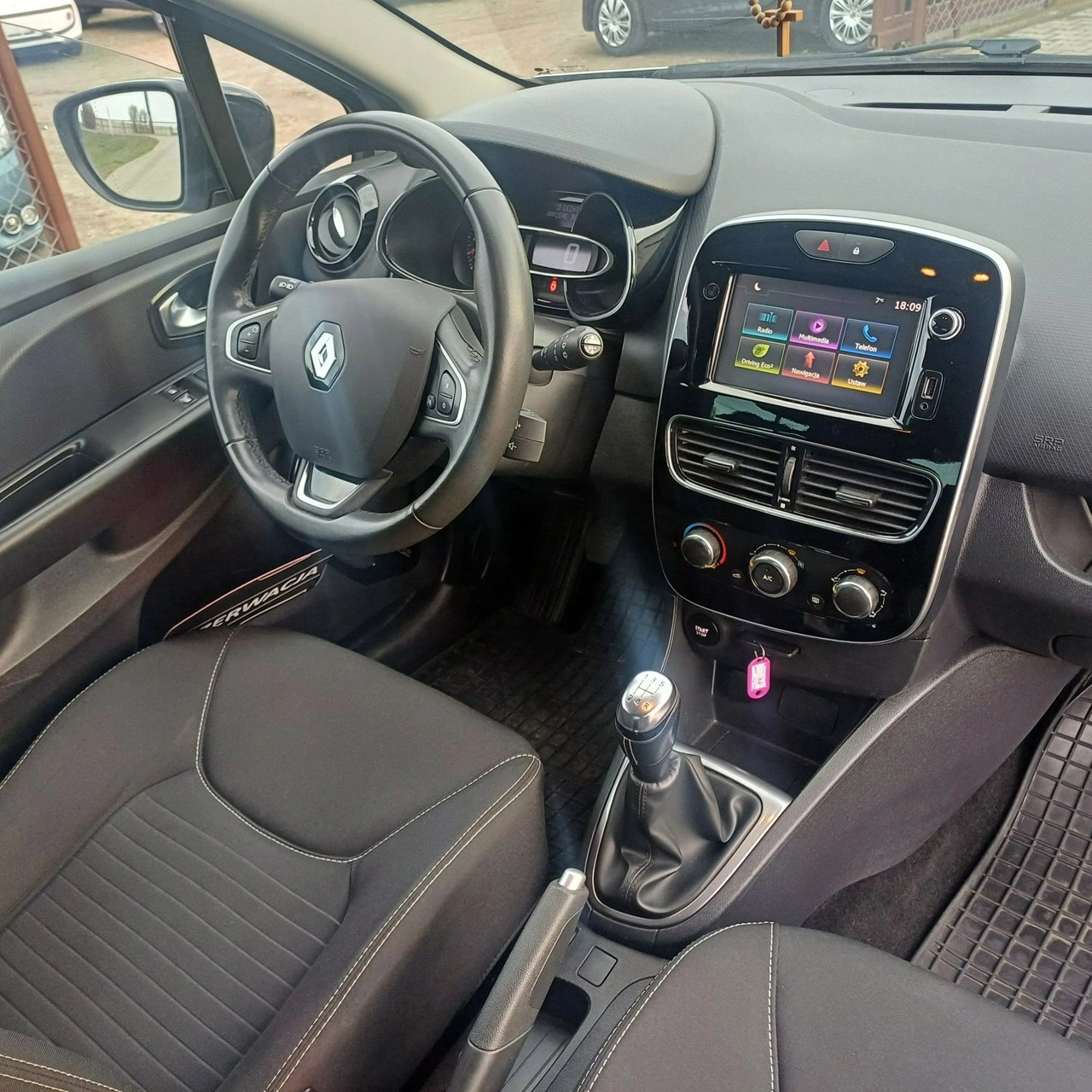 Renault Clio - Zdjęcie 10