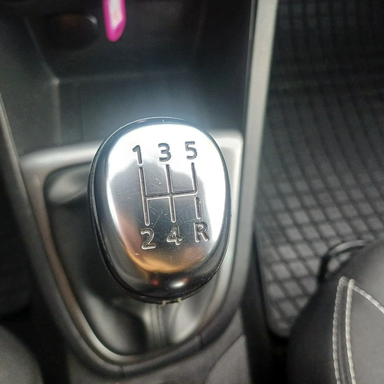 Renault Clio - Zdjęcie 18