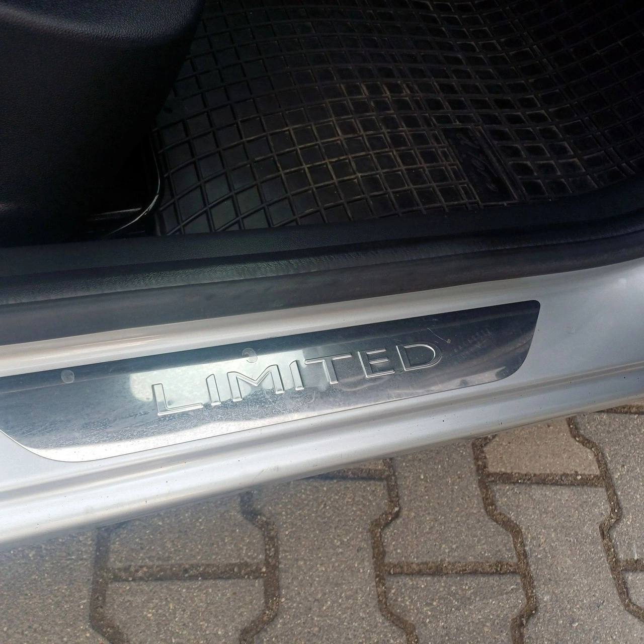 Renault Clio - Zdjęcie 24