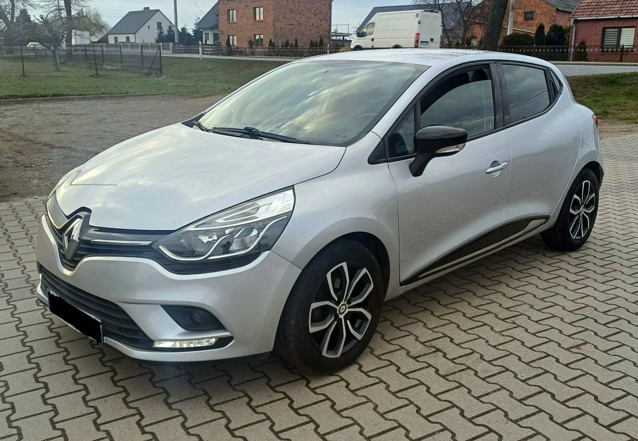 Renault Clio - Główne zdjęcie