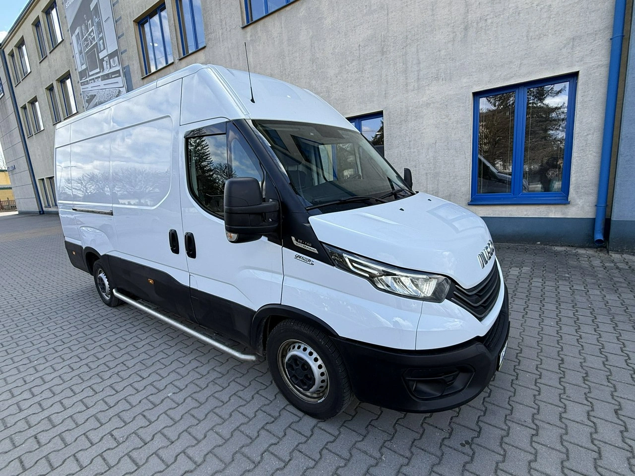 Iveco Daily 35S14 - Zdjęcie 4