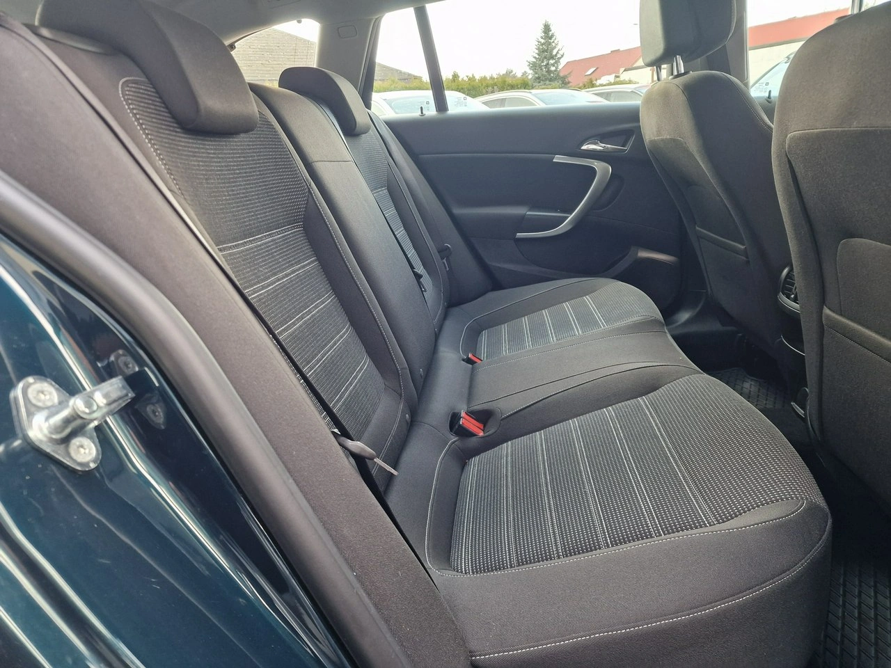 Opel Insignia - Zdjęcie 23