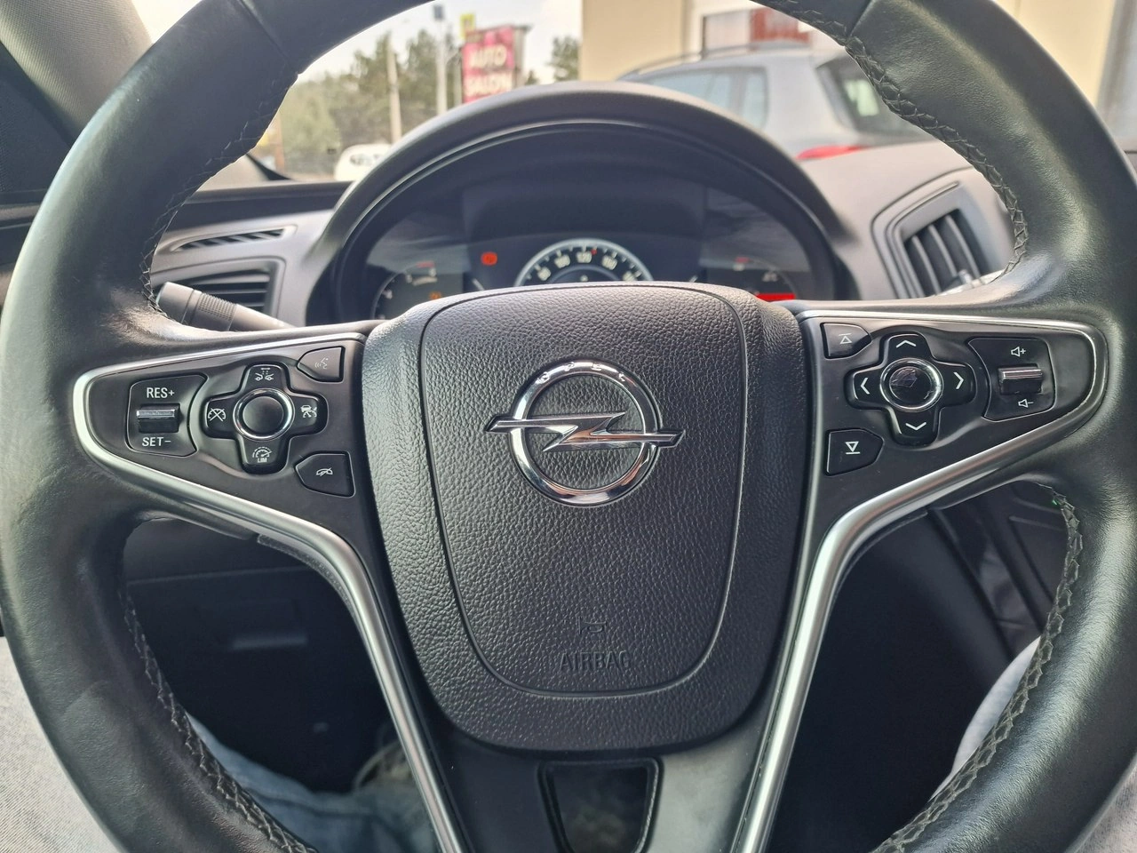 Opel Insignia - Zdjęcie 34