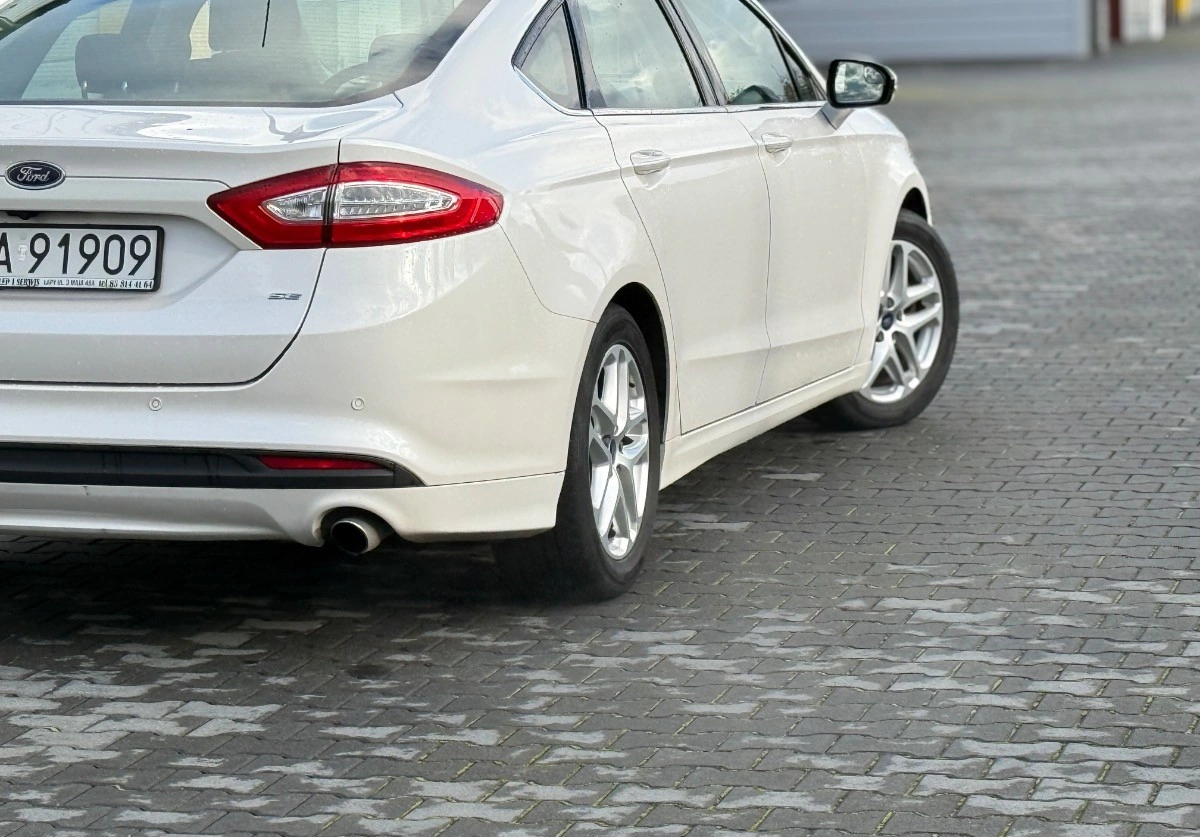Ford Fusion - Zdjęcie 6