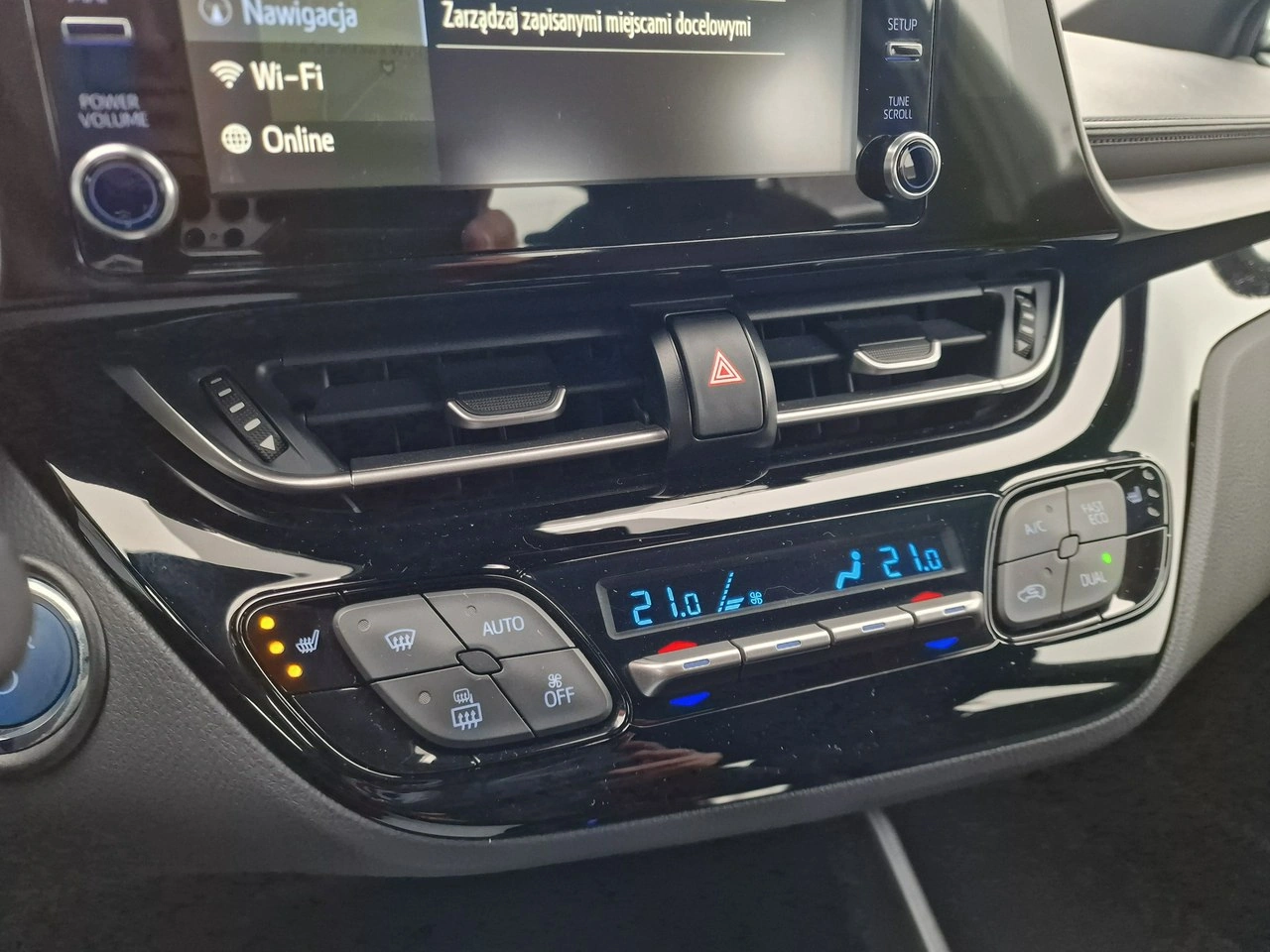 Toyota C-HR - Zdjęcie 30