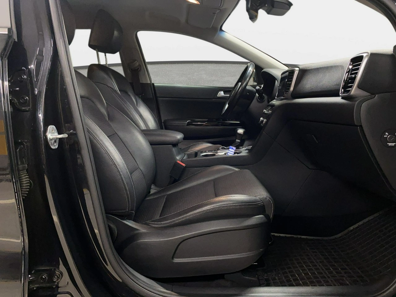 Kia Sportage - Zdjęcie 11