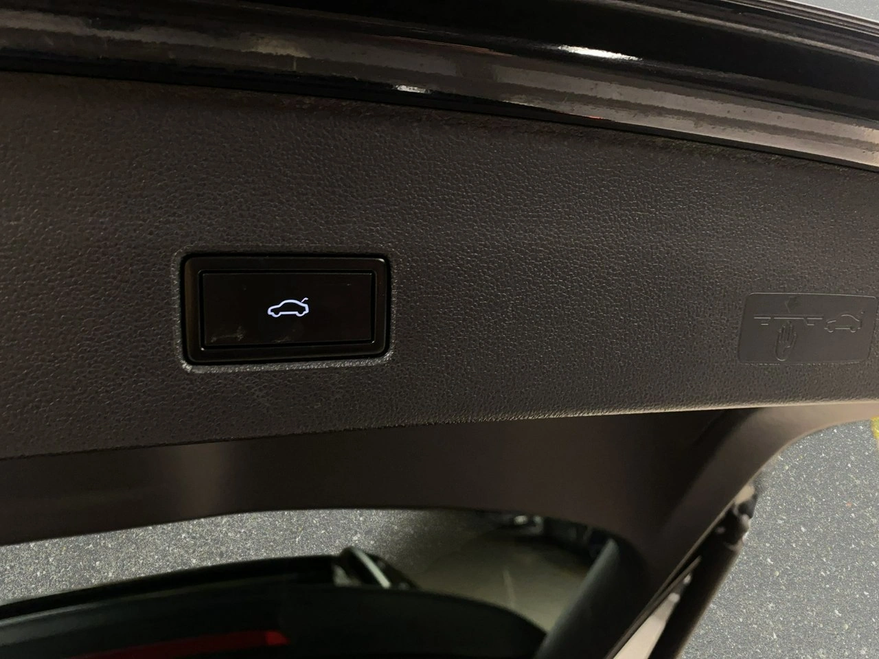 Volkswagen T-Roc - Zdjęcie 18