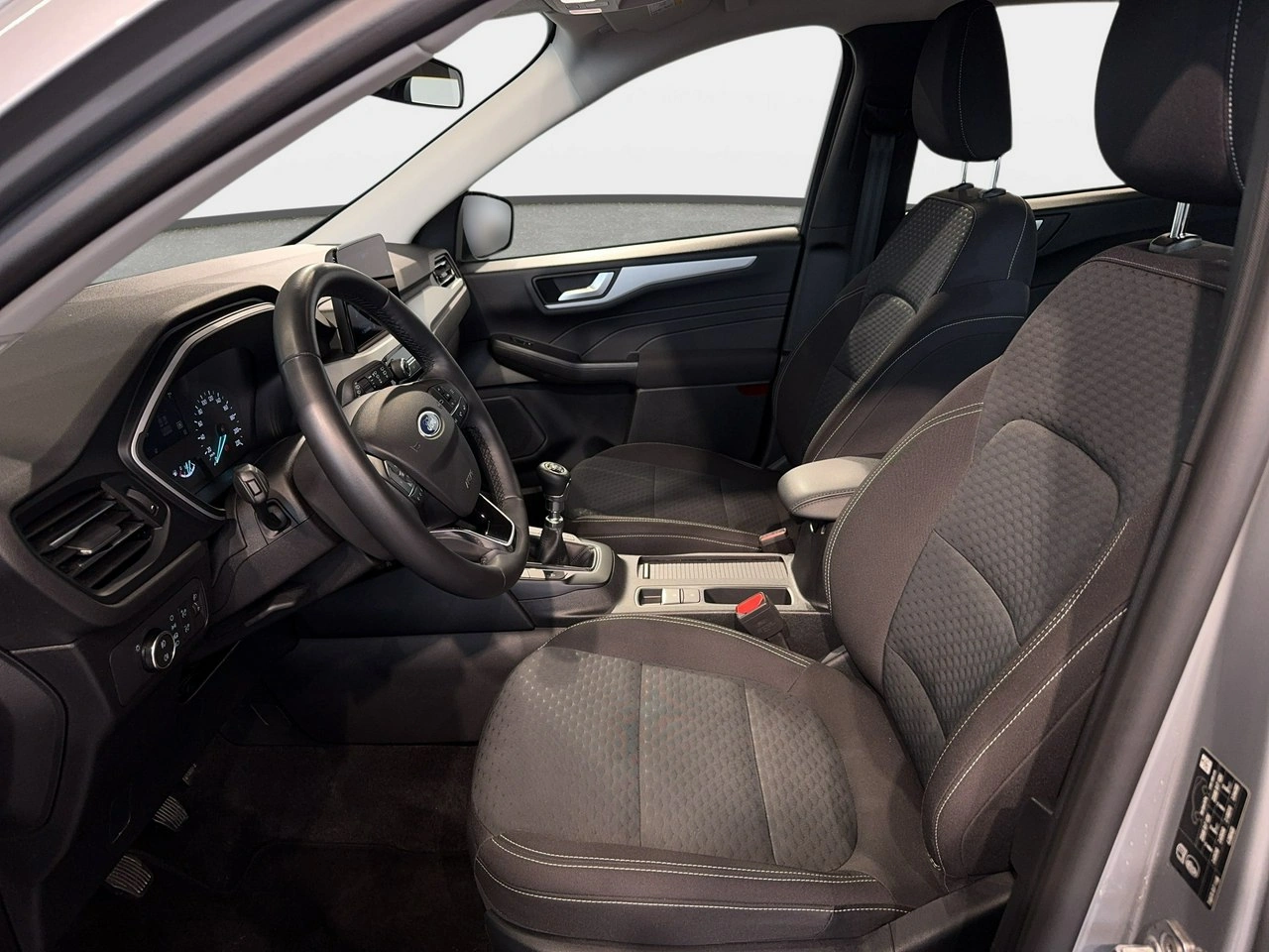 Ford Kuga - Zdjęcie 11