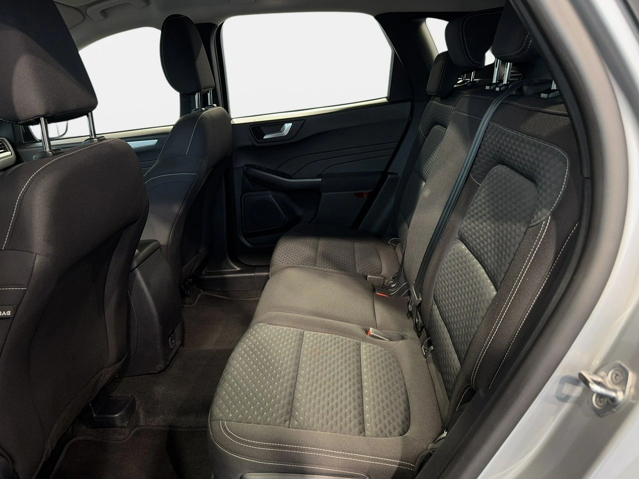 Ford Kuga - Zdjęcie 12