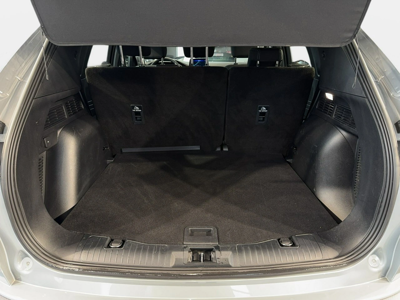 Ford Kuga - Zdjęcie 13