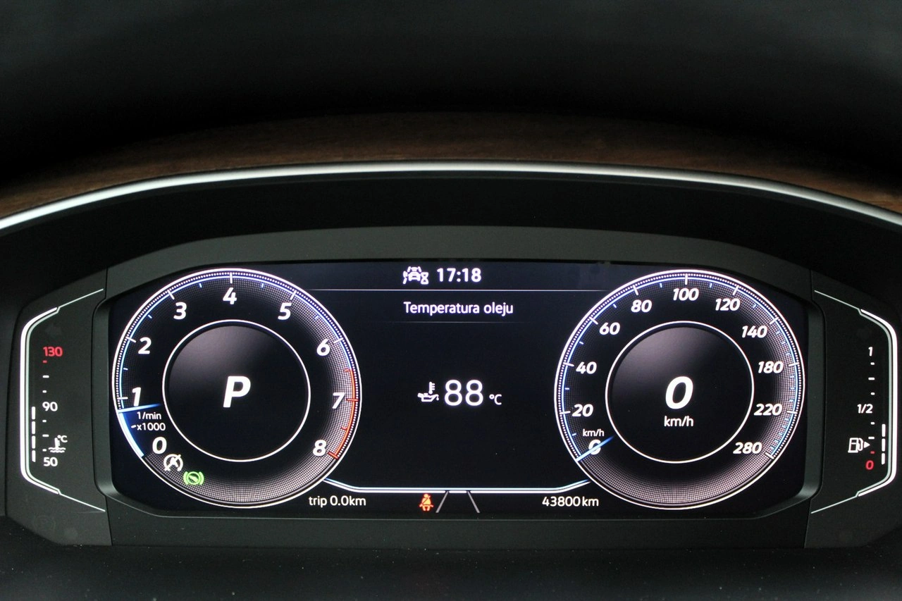 Volkswagen Arteon - Zdjęcie 12