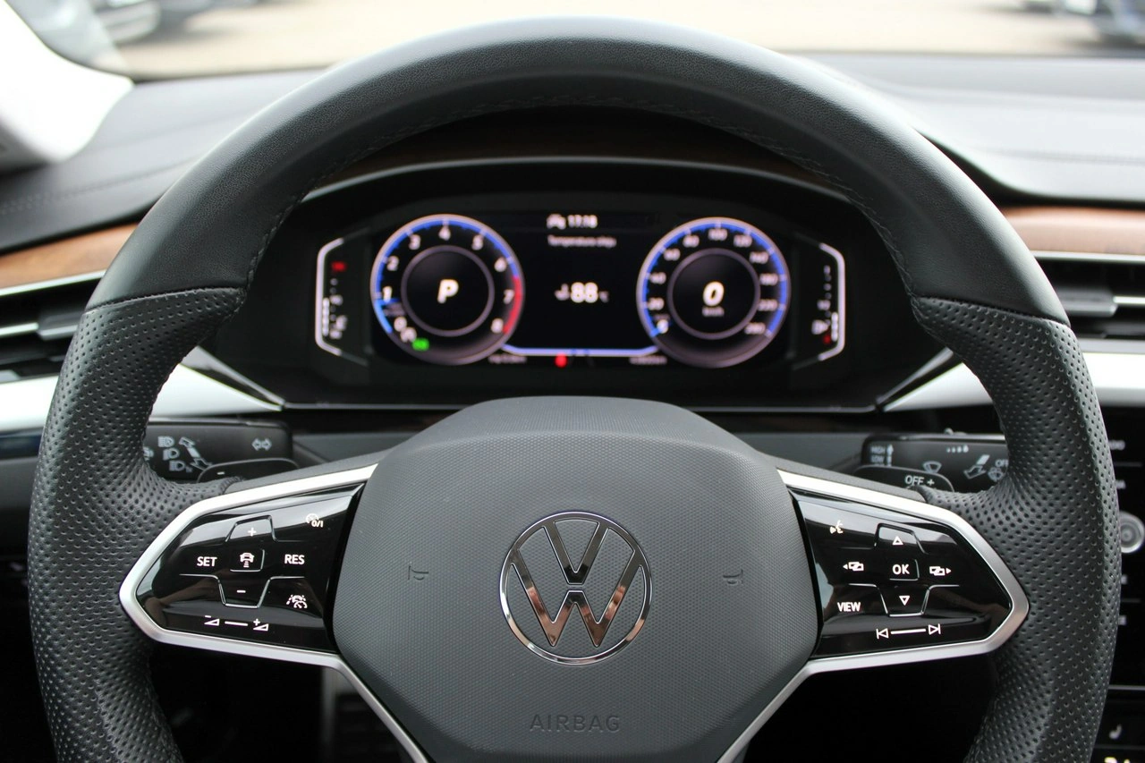 Volkswagen Arteon - Zdjęcie 13
