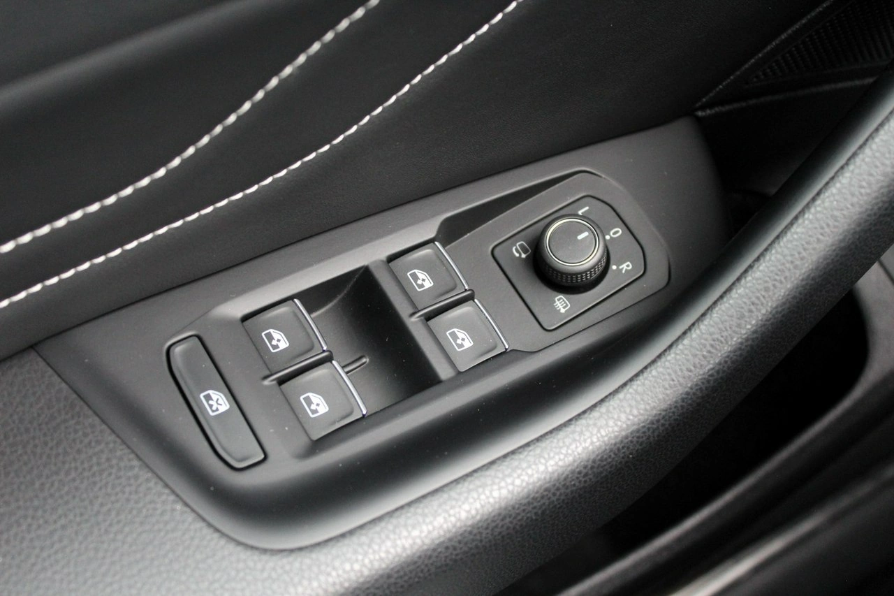 Volkswagen Arteon - Zdjęcie 17