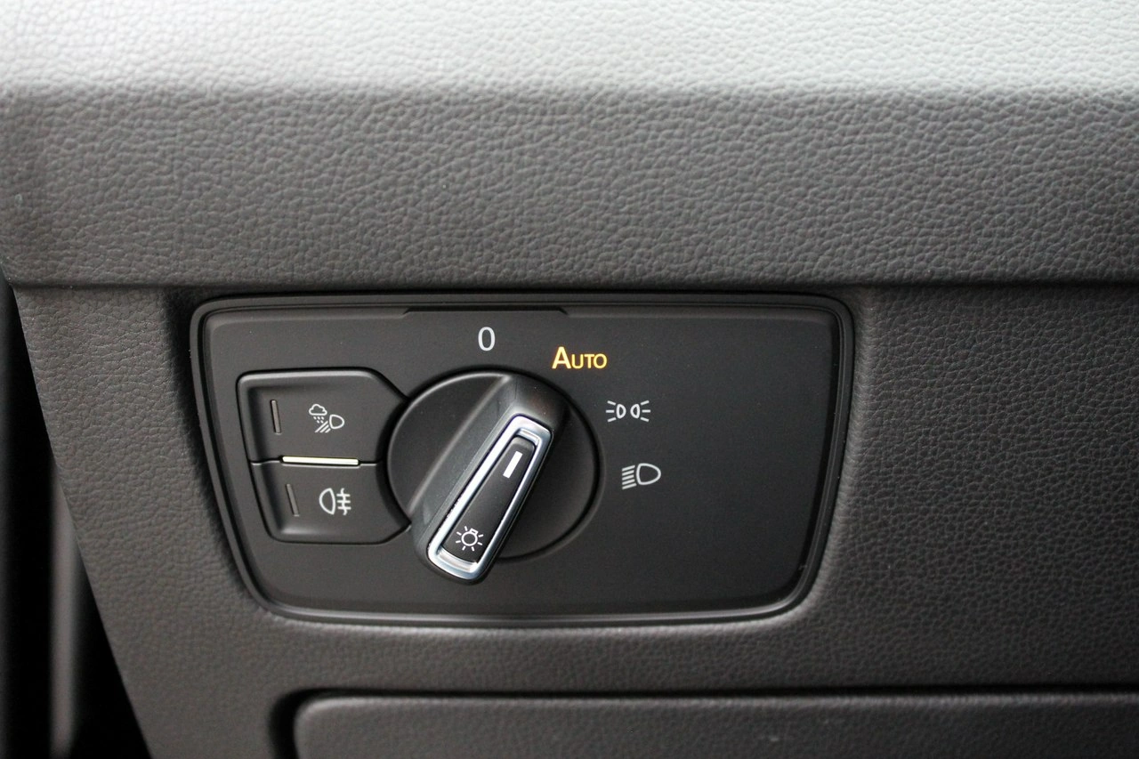 Volkswagen Arteon - Zdjęcie 19