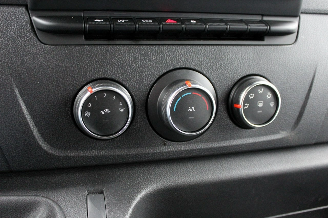 Renault Master - Zdjęcie 19