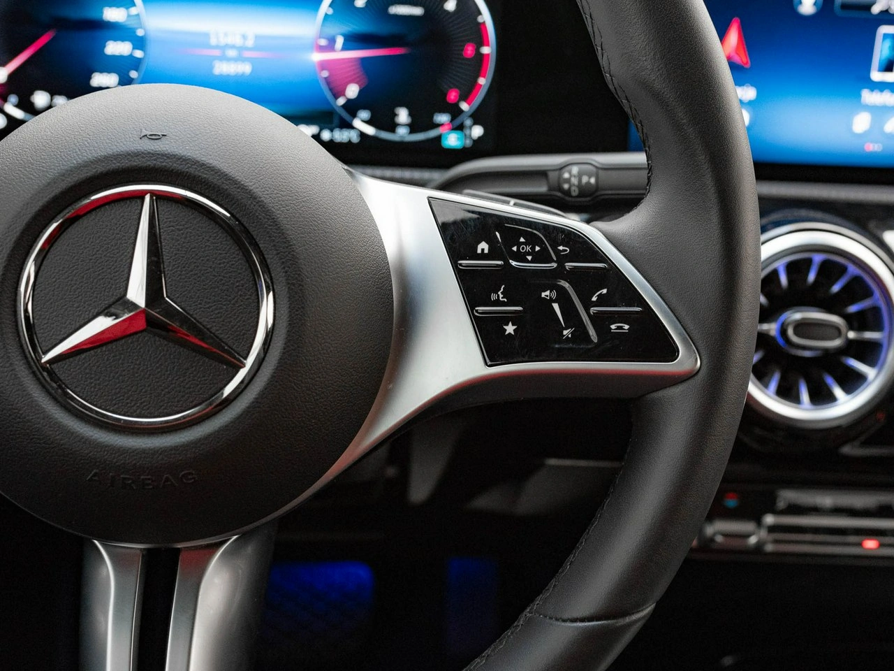 Mercedes A 200 - Zdjęcie 13