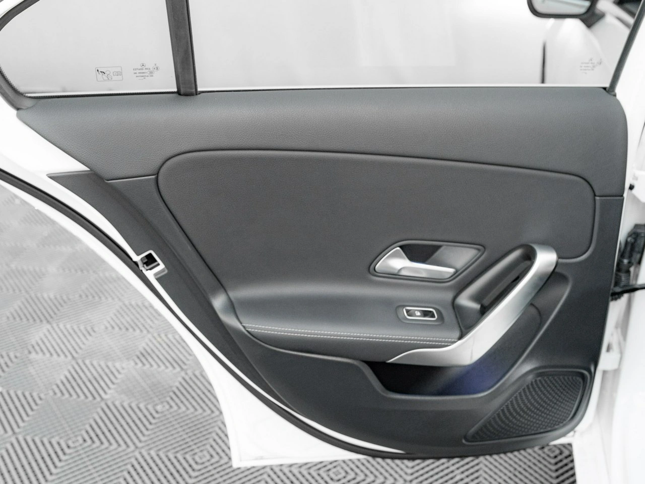 Mercedes A 200 - Zdjęcie 17