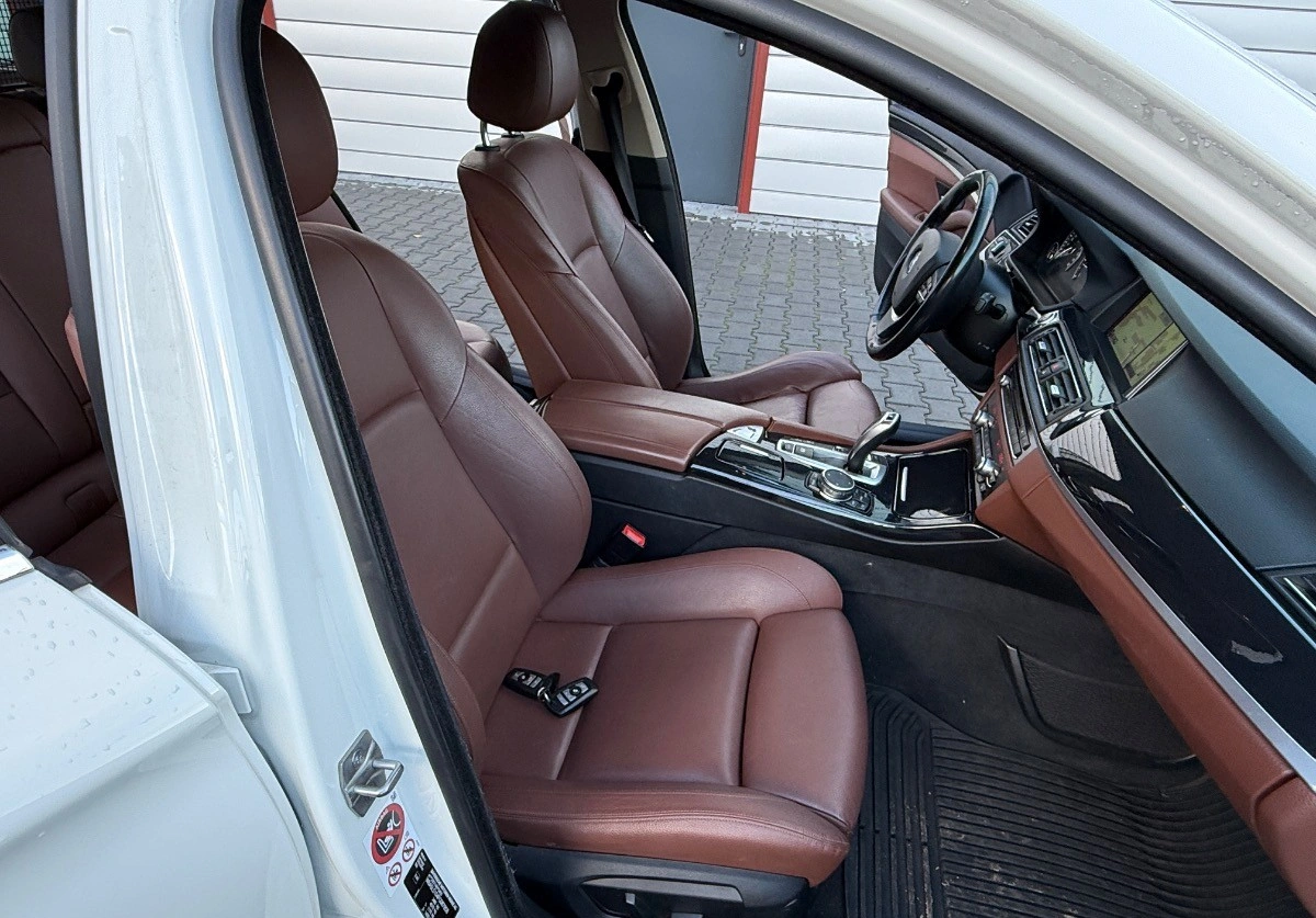 BMW Seria 5 - Zdjęcie 19