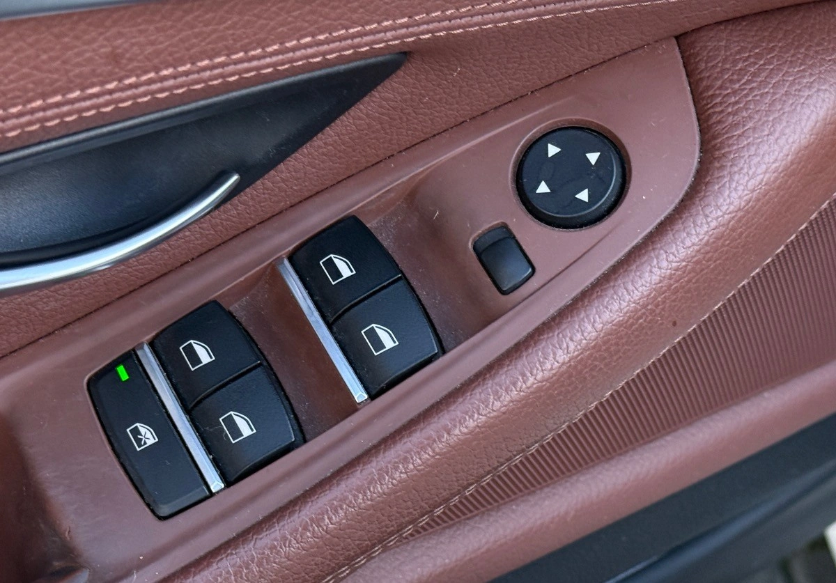 BMW Seria 5 - Zdjęcie 21