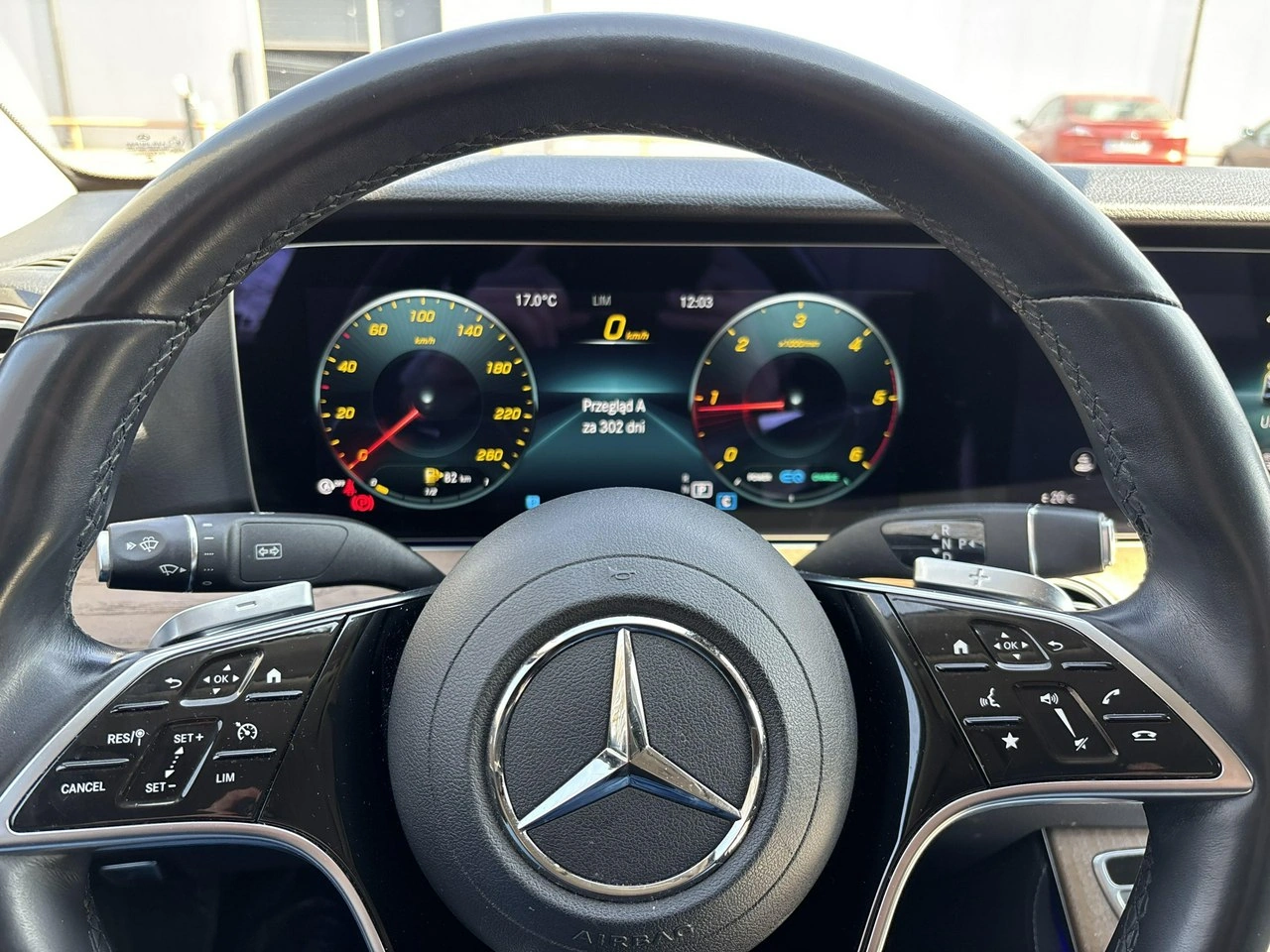 Mercedes E 220 - Zdjęcie 25