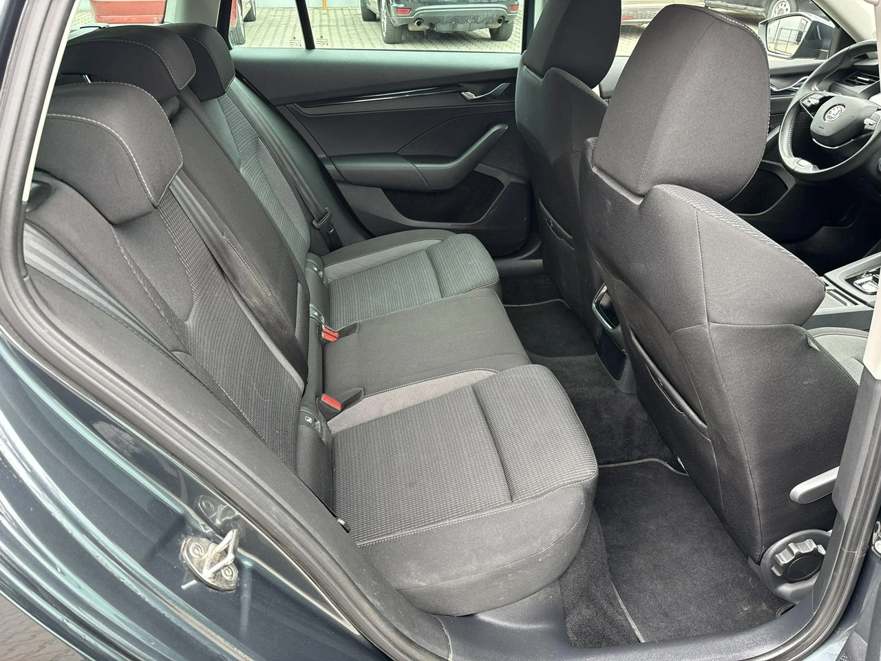 Skoda Octavia - Zdjęcie 15