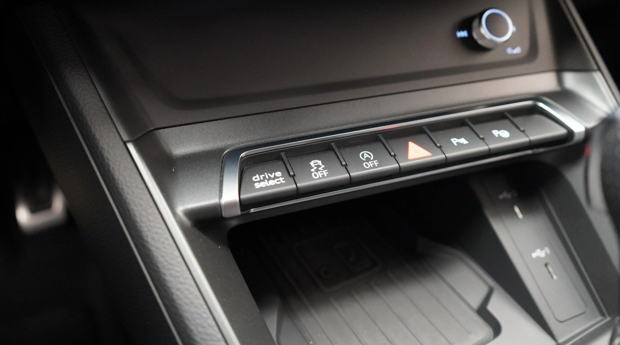 Audi Q3 - Zdjęcie 27