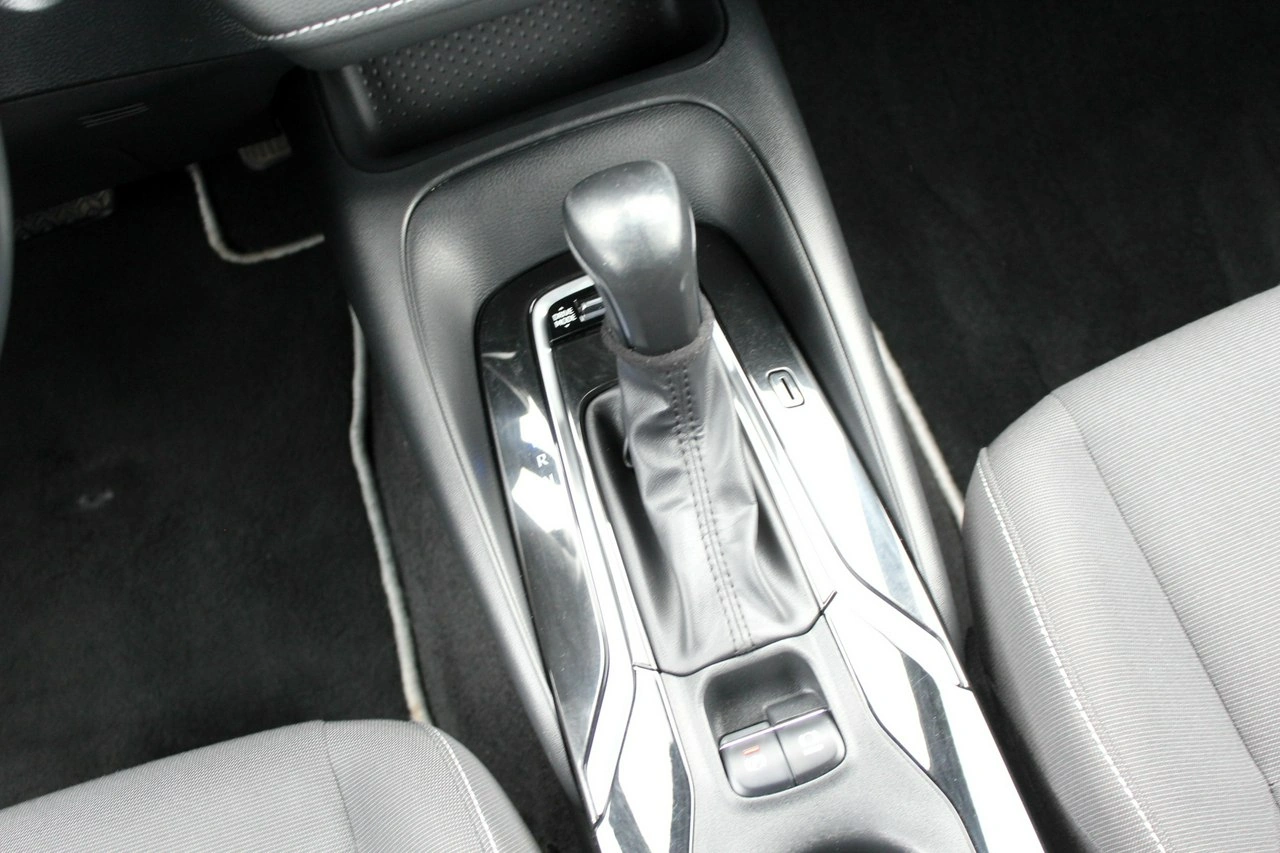 Toyota Corolla - Zdjęcie 16