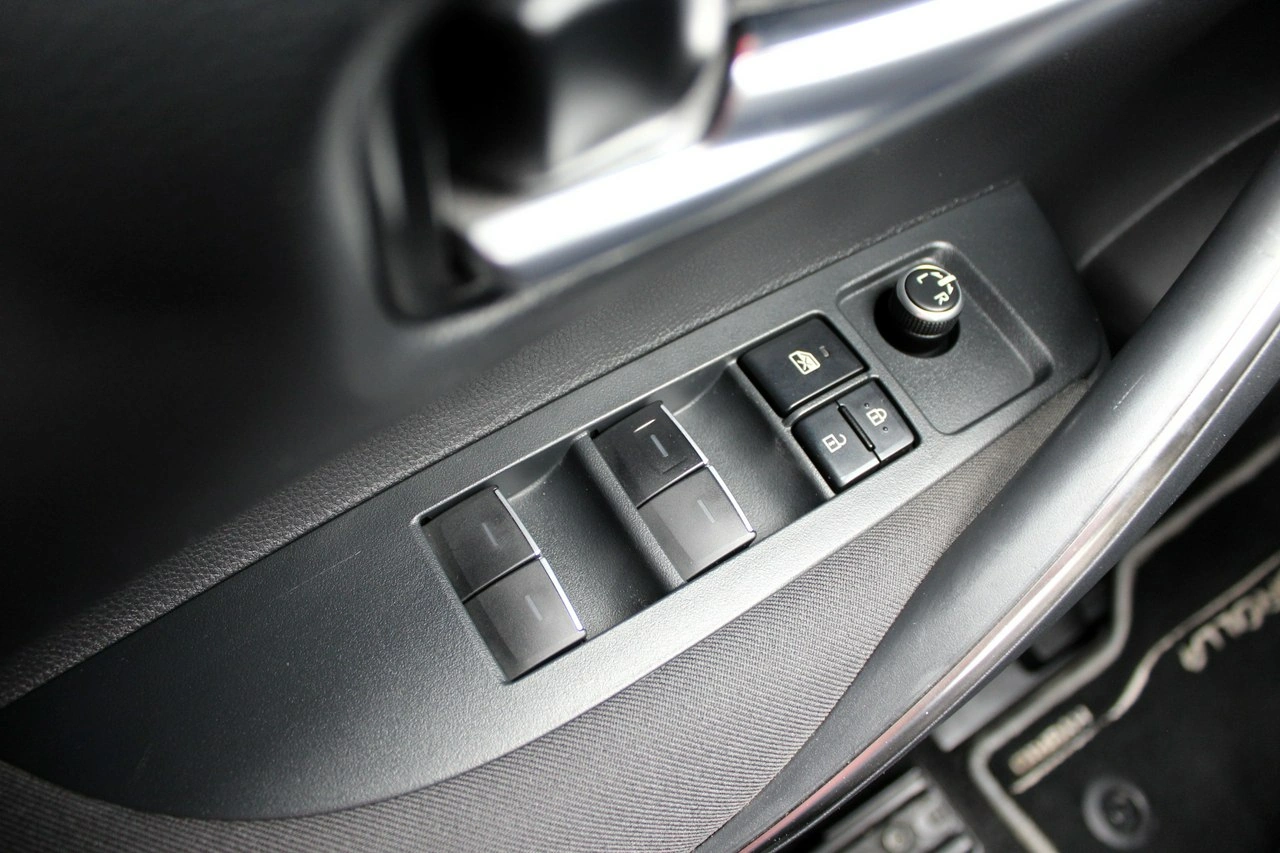 Toyota Corolla - Zdjęcie 18